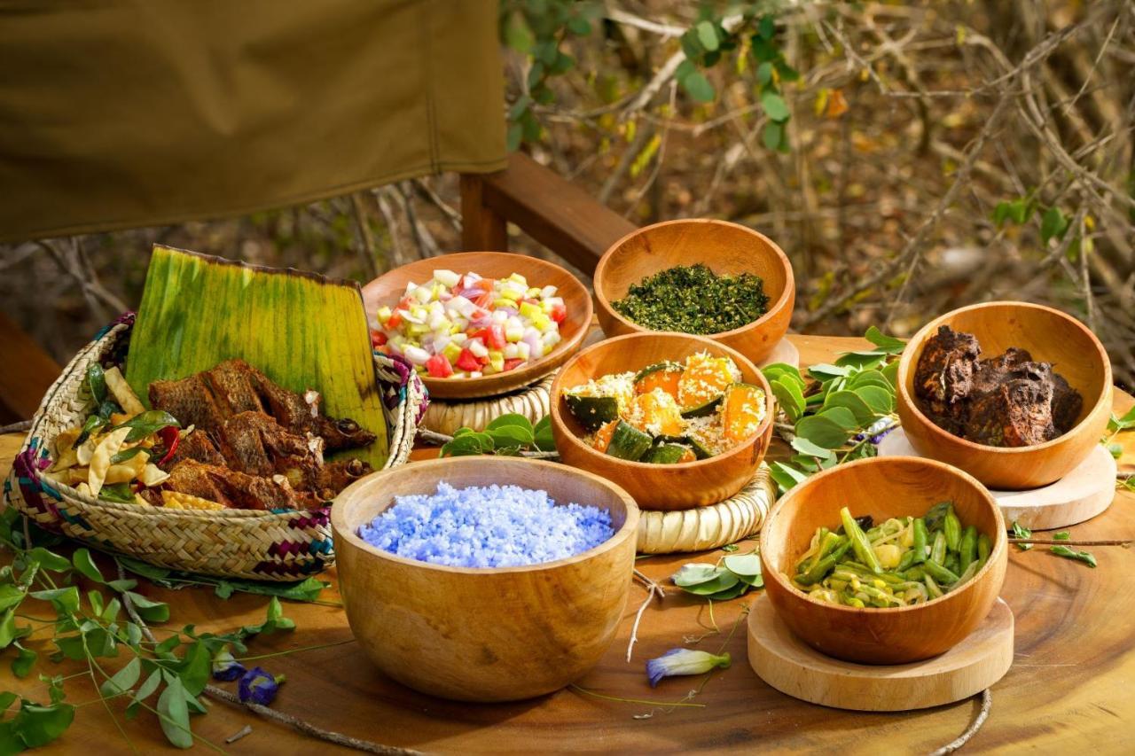 Makini Bush Camp, Yala Hotel Buitenkant foto